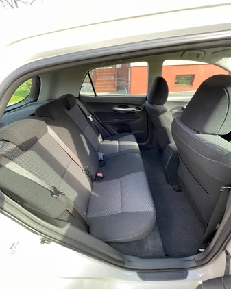 Toyota Auris cena 24500 przebieg: 252376, rok produkcji 2011 z Bogatynia małe 79